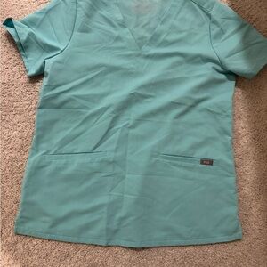 Figs Women's Top in Aqua